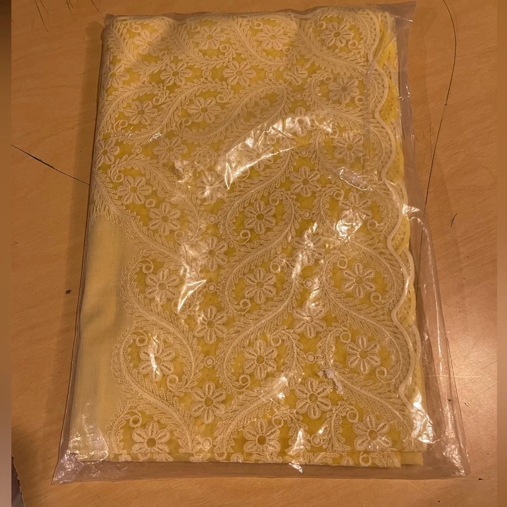 Vintage‎ Florentine Vinyl table cloth NEW